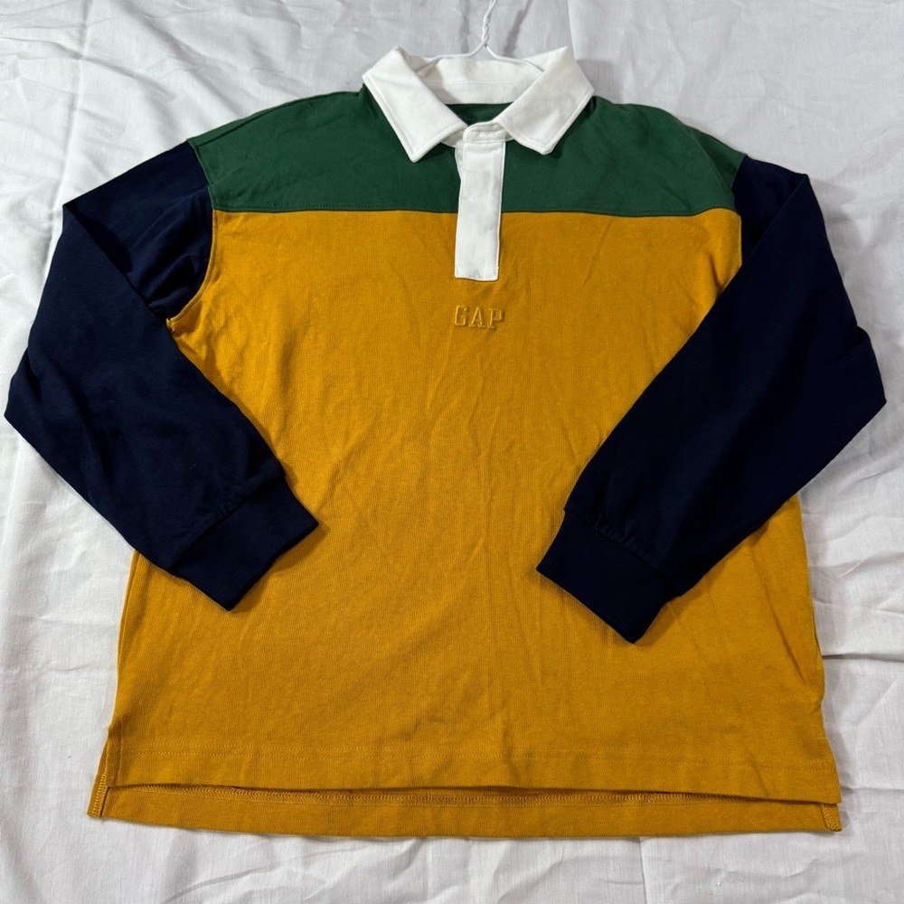 G31. NWOT GAP kids Colorblock long sleeve polo (L)